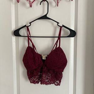 Lace Bralette in Burgundy